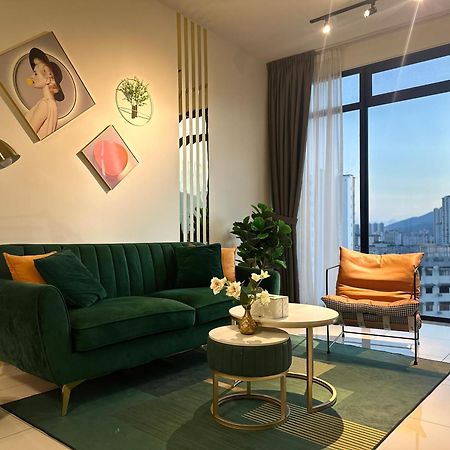 New 2Br Georgetown Warm And Lovely Homestay 10Pax-无敌美景两房民宿 Beacon Executive Suite Экстерьер фото