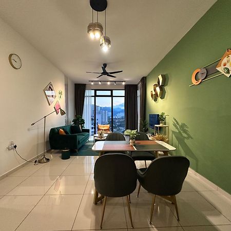 New 2Br Georgetown Warm And Lovely Homestay 10Pax-无敌美景两房民宿 Beacon Executive Suite Экстерьер фото