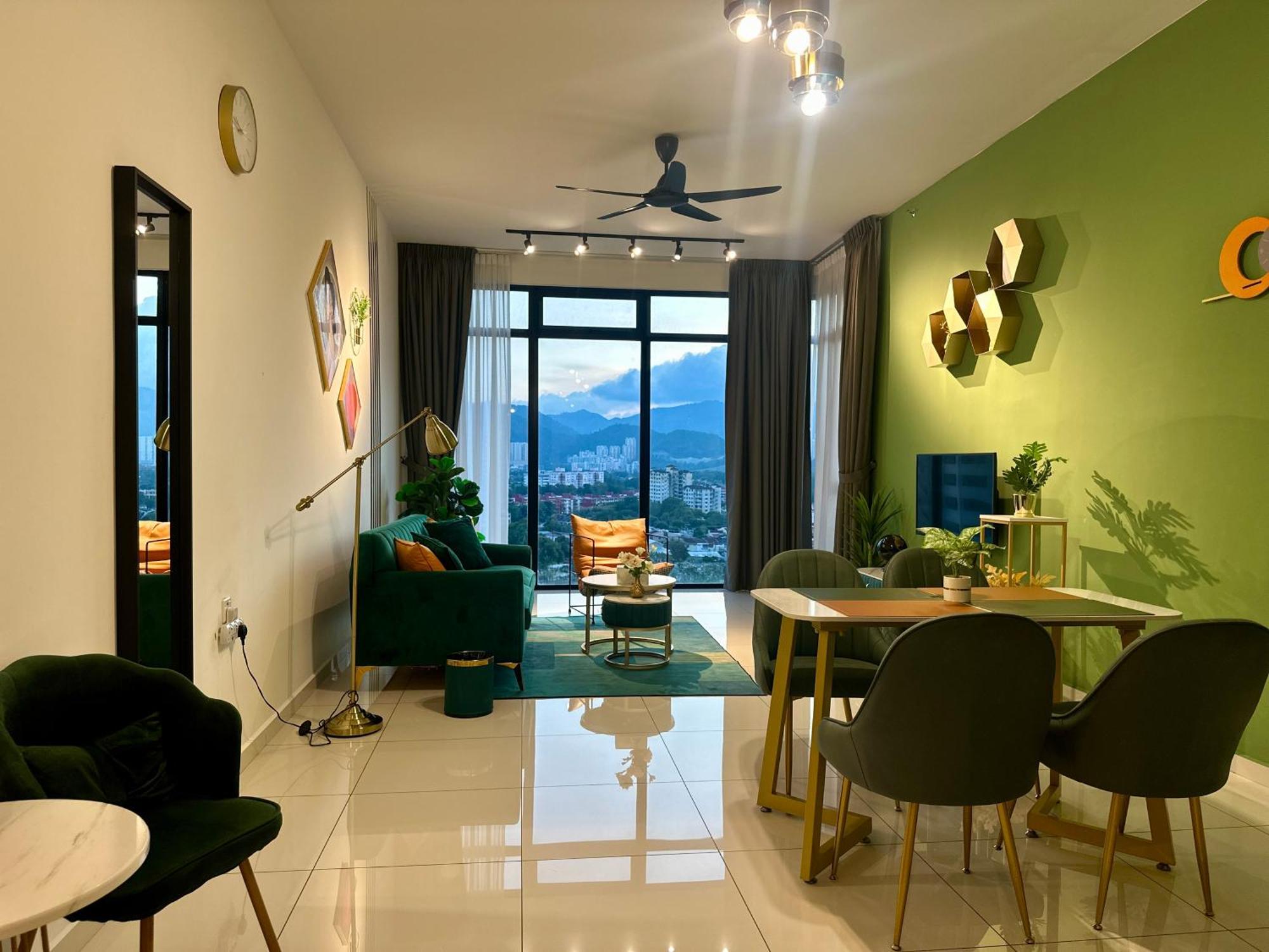 New 2Br Georgetown Warm And Lovely Homestay 10Pax-无敌美景两房民宿 Beacon Executive Suite Экстерьер фото